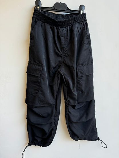 Pantaloni cargo